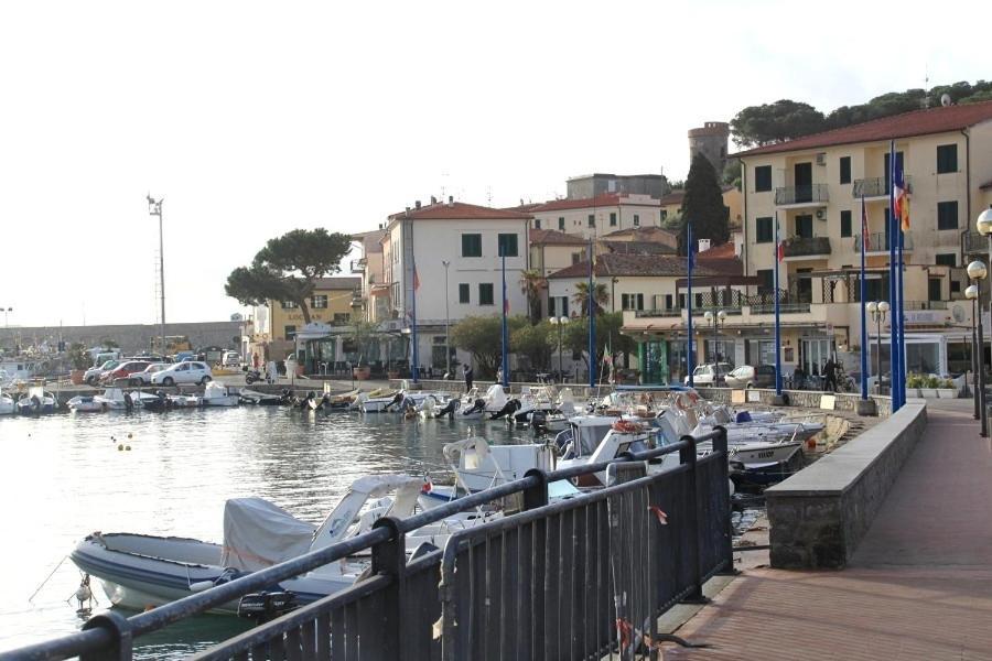 Apartament Il Gabbiano Piano Terra - Goelba Marina di Campo Zewnętrze zdjęcie