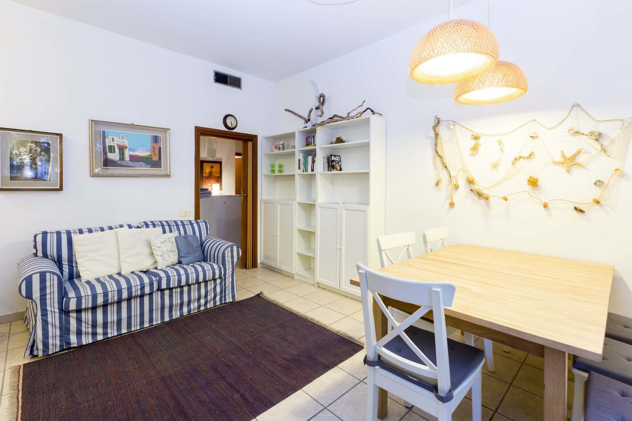 Apartament Il Gabbiano Piano Terra - Goelba Marina di Campo Zewnętrze zdjęcie